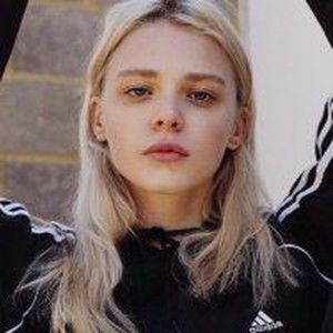 Meet your Posher, Pamella